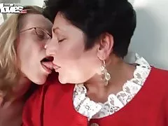 Хандовар филмҳо мео-бибӣ (модаркалон) лесбиянки